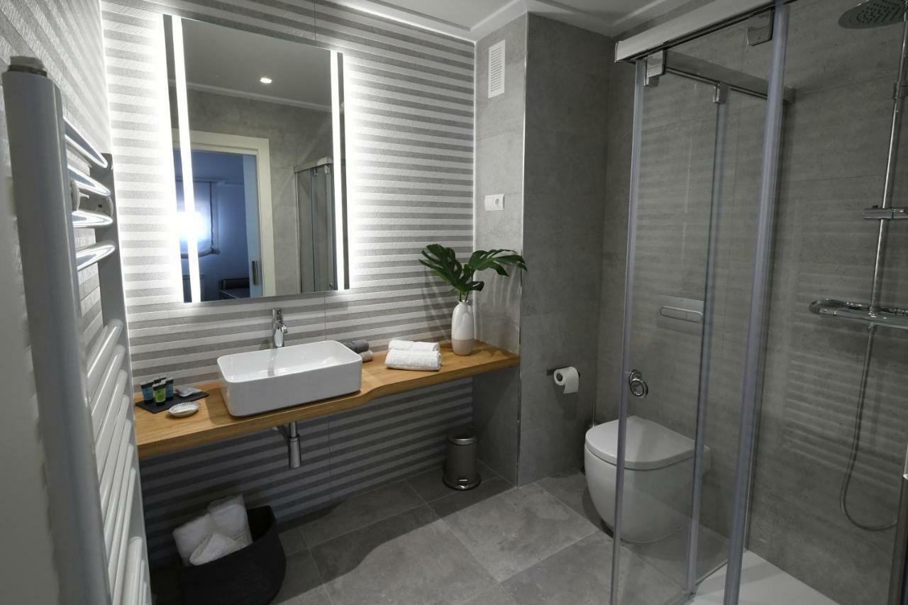 Leon Suite Urban Studios 外观 照片